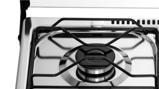 Quemadores esmaltados en cubierta con la nueva cocina F 2525 T