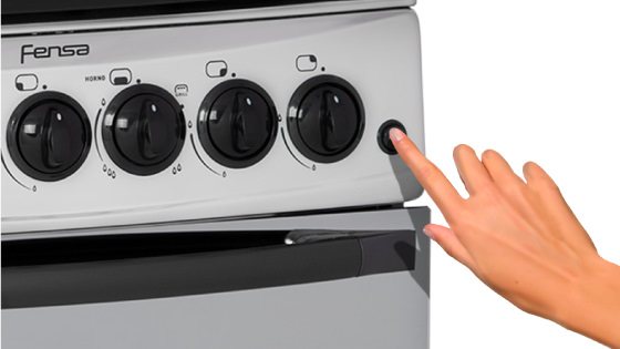 Encendido eléctrico con la nueva cocina F 2608 Inox
