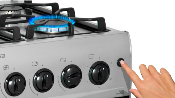Encendido eléctrico con la nueva cocina F 5500 PREMIUM