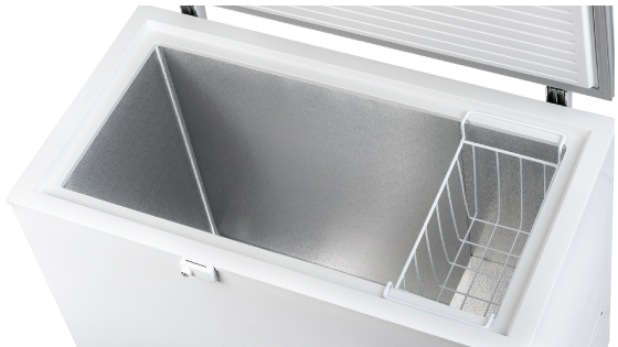 Interior aluminizado con el freezer FFH Z200