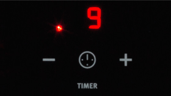 Timer de corte en cada zona de cocción con la Encimera FEV 4T